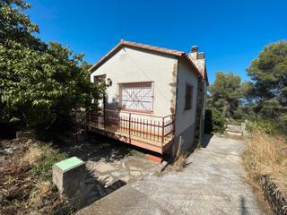 Chalet  Carrer major 316. Vivienda en parcela de 2.400 m² – muchas posibilidades
