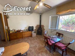 Chalet à Carrer major 316. Vivienda en parcela de 2.400 m² – muchas posibilidades