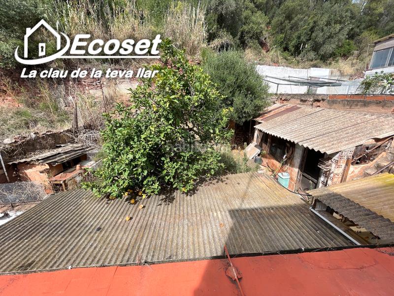 Foto cdc0cacd-fc77-4add-a860-41d2d1ed888c. Casa adossada a Cervelló
