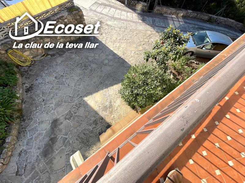 Foto a270fa5f-508f-42b9-8293-bfaa2582eb2d. Chalet in carrer major 83 in Cervelló