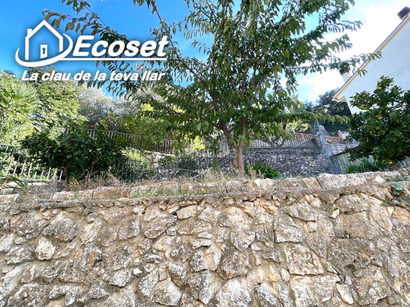 Foto b1aec1f9-b236-43d4-a03c-7b94b2f3850e. Chalet in carrer major 83 in Cervelló