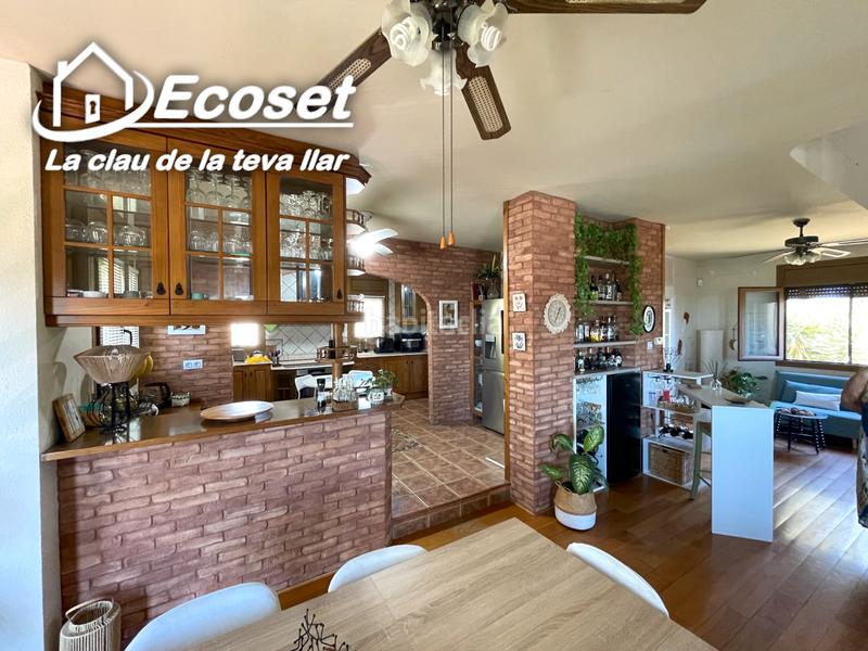 Foto 8328fdcd-ce34-4d3a-8543-d29a9da7acf1. Chalet in carrer major 316 in Vallirana