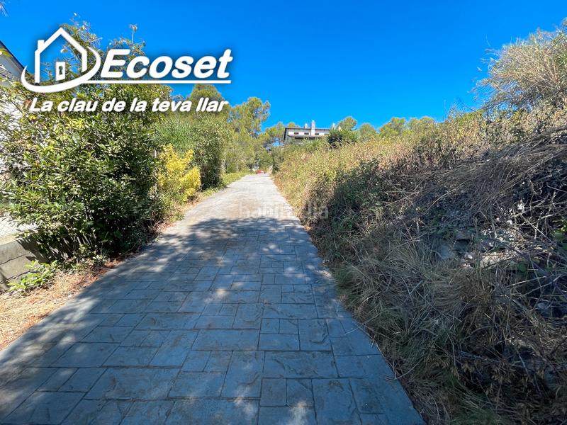 Foto b4e13024-12e5-469d-ae37-27050401f86a. Chalet in carrer major 316 in Vallirana