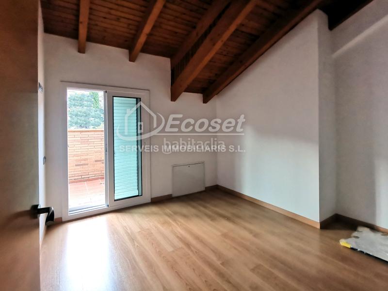 Foto ff7c0eb7-997a-495f-b311-2aeeab47907b. Xalet a carrer major 316 a Vallirana