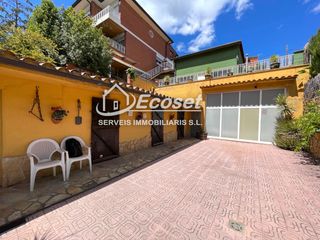 Chalet en Vallirana. Ideal para vivir y trabajar