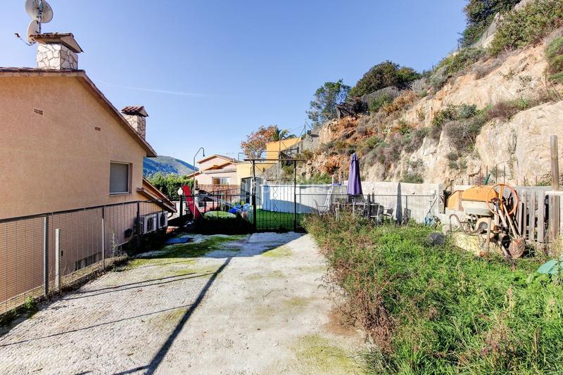 Foto c76f356c-8496-4628-9d84-c30610ae86a2. Chalet en Sant Fost de Campsentelles