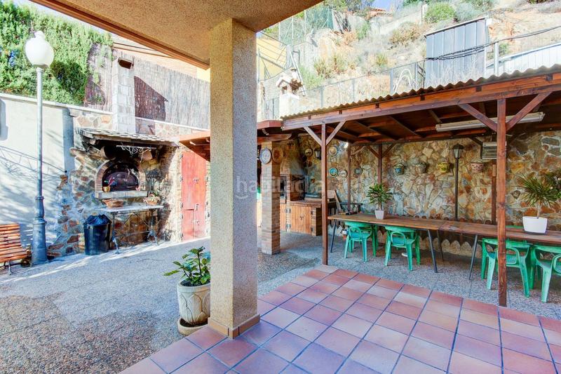 Foto f783df17-ba26-455b-bb4d-d35e8e0a1e86. Chalet en Sant Fost de Campsentelles
