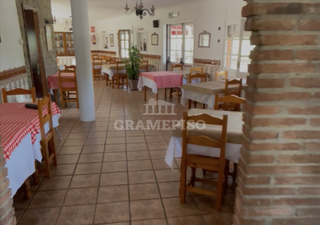 Location Local commercial à Sant Fost de Campsentelles