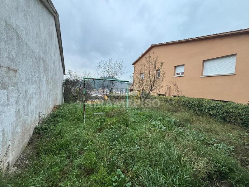 Foto ee8eb90f-6abd-4d56-abba-db26cccdb07b. Terrain résidentiel dans Sant Fost de Campsentelles