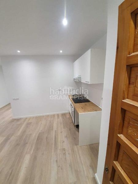Foto f4acd639-6417-41e9-b6c1-b854454dd36f. Appartamento in Creu Alta Sabadell