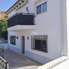 Etagenwohnung in Sant Fost de Campsentelles