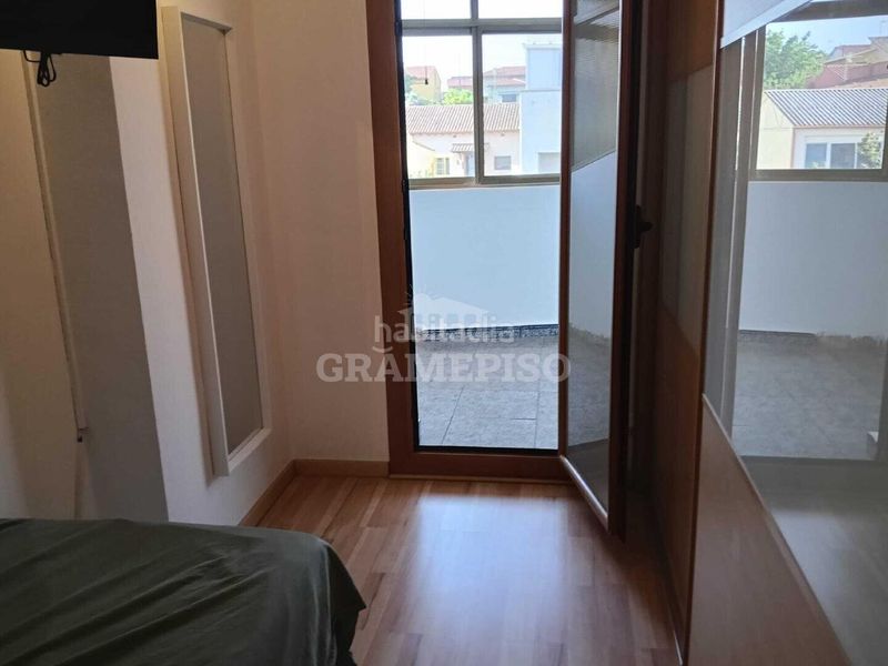 Foto f0c1cb24-7aef-4861-a631-450c45fea478. Casa adossada a Martorelles