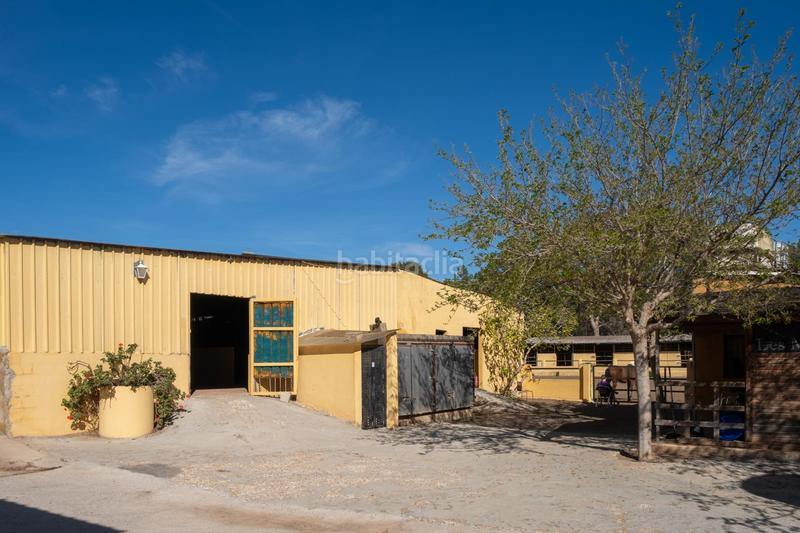 Foto af2a4c1a-1cdd-4e82-bc98-d9cce0dbc740. Masía finca a la venta en betera, chalet, hípica y restaurante en Bétera