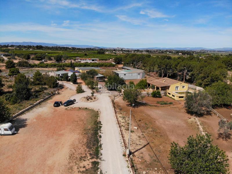 Foto b67a53ee-7b43-464b-8a63-2968dda91c4e. Masía finca a la venta en betera, chalet, hípica y restaurante en Bétera