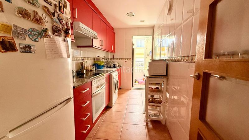 Foto 333a0a24-edf5-47c5-bd36-3c693103e034. Piso fantástico piso en emperador en Museros