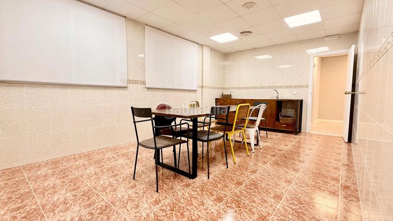 Foto bee081d3-b238-4f28-994b-eb9c1cd82952. Rent business premise in Puçol ciudad Puçol