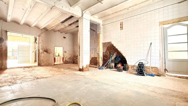 Foto 86fc8108-8e8f-49b8-a264-61a435d3b213. Casa  con potencial en Aldaia