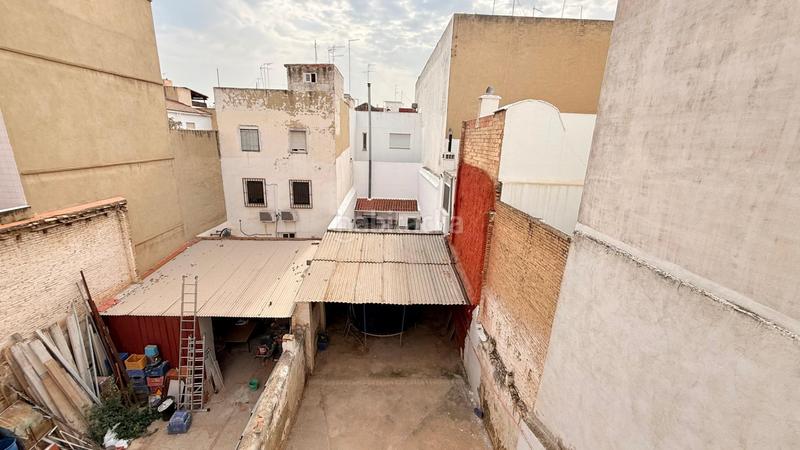 Foto 98daa4cf-0e64-4193-8de1-bdf5891102fc. Casa  con potencial en Aldaia