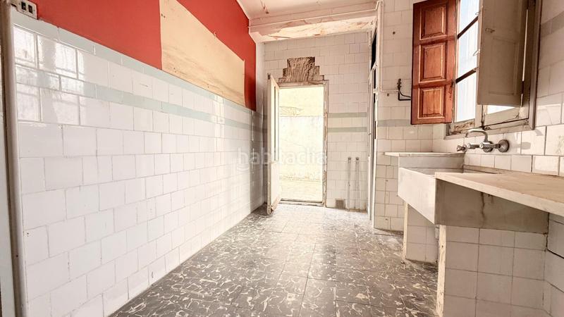 Foto e6eb35c5-a7f6-4982-9c31-059bf227150f. Casa  con potencial en Aldaia