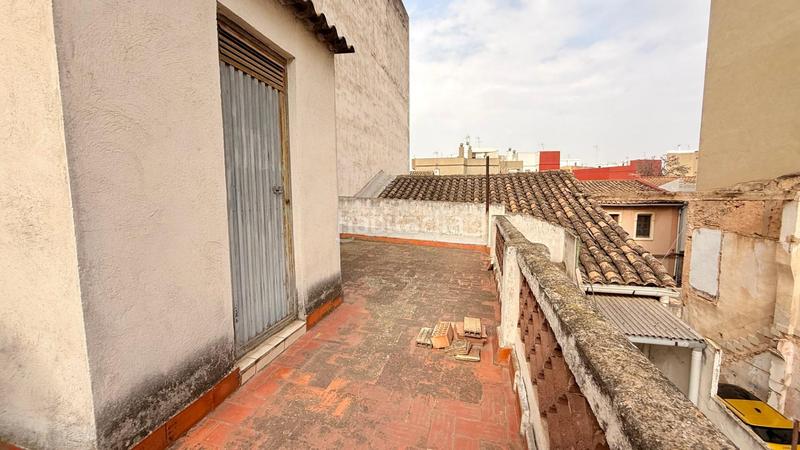 Foto f1ef59cf-dcab-46a5-bf12-915822872365. Casa  con potencial en Aldaia