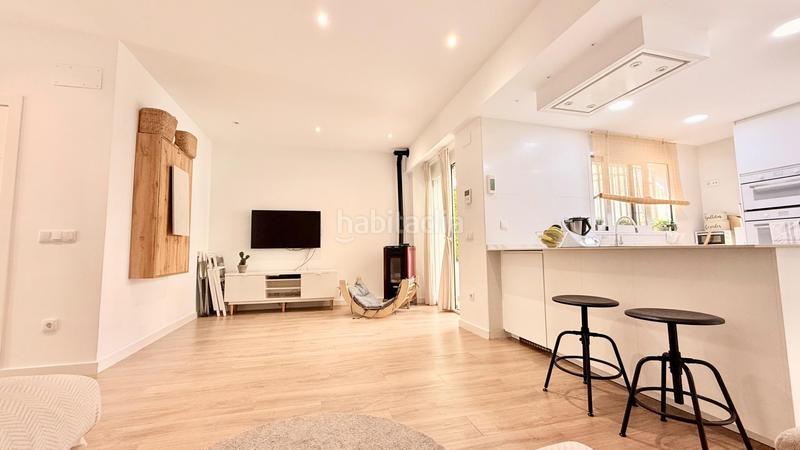 Foto b7527608-bf00-42bf-b837-b999dd169721. Casa  reformada a la venta en Museros