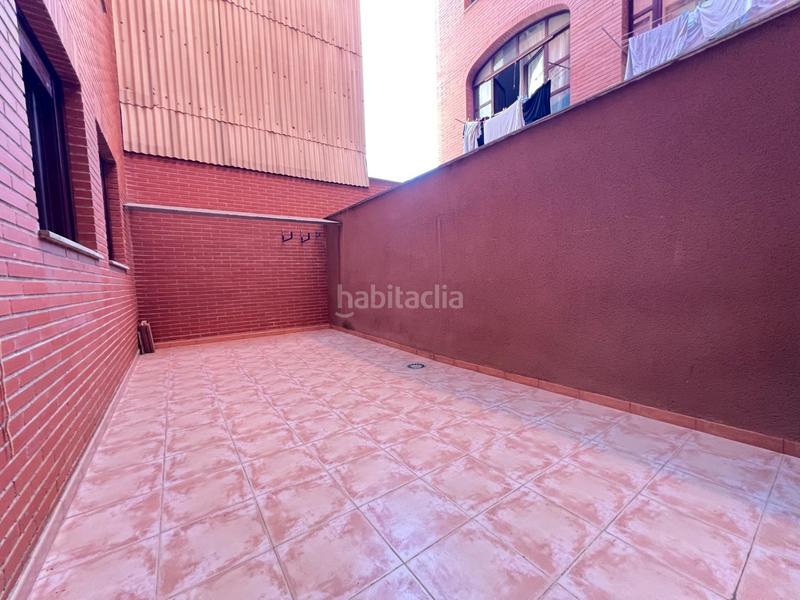 Foto fc7b397f-013b-4229-b1c5-e620f2e0d77c. Flat with heating parking in Zona Concordia Burjassot