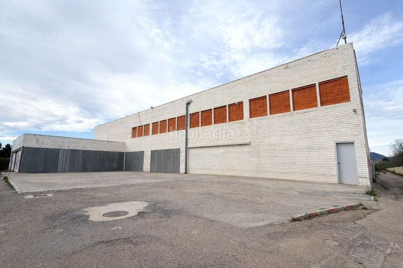 Foto 7aefd7ad-89dd-4d8b-b030-a1bdc8d82b16. Nau industrial a Nuevo Centro Sagunt