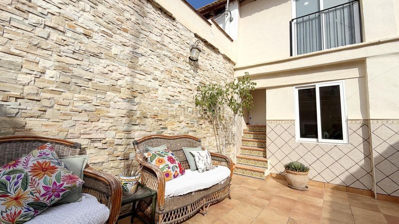 Foto f16da908-e8a3-441a-a08c-832c2f8350dd. Lloguer casa amb aparcament a Puçol ciudad Puçol