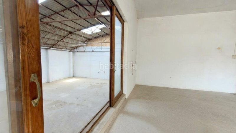 Foto ac2b40e3-8283-4680-9393-7f96b809e25a. Nau industrial a Puçol ciudad Puçol