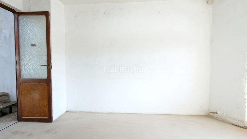 Foto dd8325fa-5d8f-417a-8602-f6d17722a596. Nau industrial a Puçol ciudad Puçol