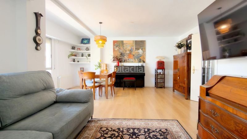 Foto d5de0c0b-649f-46f7-b4ae-cb7bb60952c2. Pis amb aparcament a Barrio de Campanar Valencia