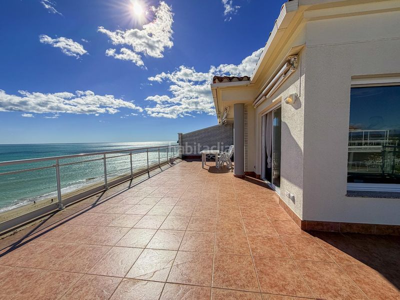 Foto 1b22420f-b684-4375-adb1-40ad26fbb26c. Àtic amb aparcament piscina a Playa Norte Peñíscola