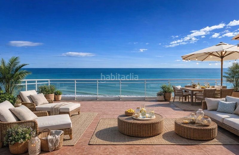 Foto 46b4ad7d-daa1-403e-ab64-cd2ae0208a91. Àtic amb aparcament piscina a Playa Norte Peñíscola