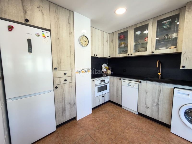 Foto 831597fe-2253-43c9-8c1f-c8ec955084b4. Àtic amb aparcament piscina a Playa Norte Peñíscola