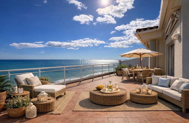 Foto a96dec0c-dc6e-4084-9d4c-424c5c92a246. Àtic amb aparcament piscina a Playa Norte Peñíscola