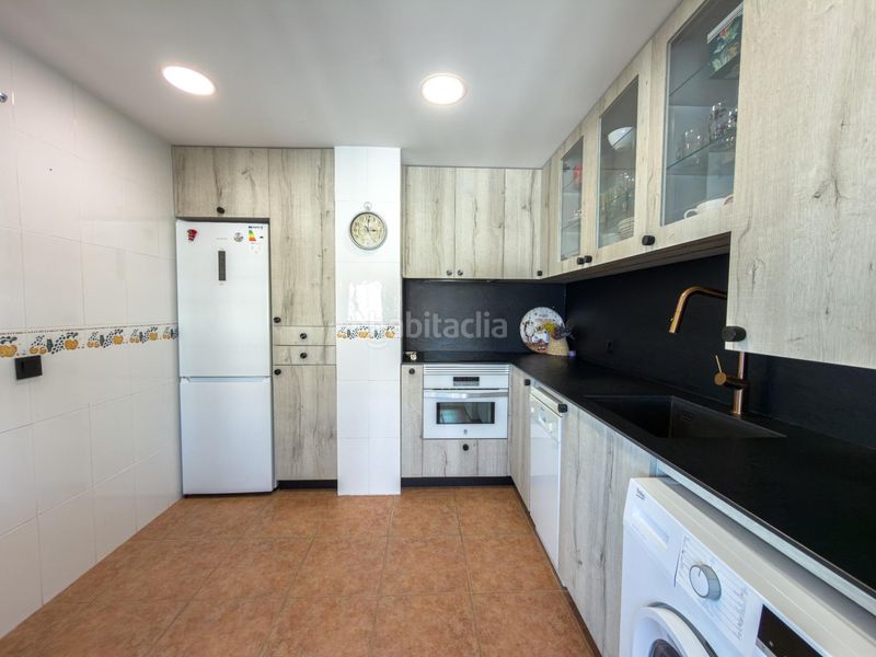 Foto e1447dbb-4156-4c5c-a300-37e8db49c7c7. Àtic amb aparcament piscina a Playa Norte Peñíscola