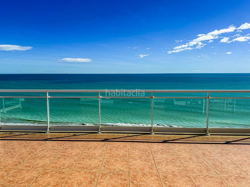 Foto e84103f6-cdd3-4763-8adf-cb633c3c72b4. Àtic amb aparcament piscina a Playa Norte Peñíscola