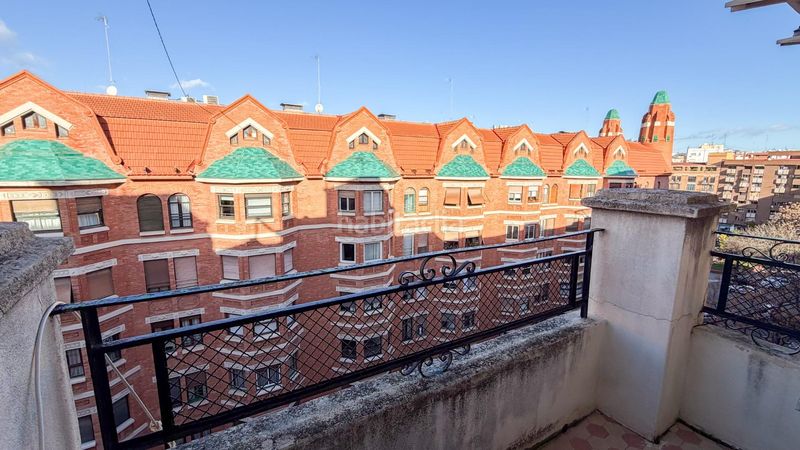 Foto fbd00ad8-c5e8-4587-b448-39bcc68f7860. Pis a Arrancapins Valencia