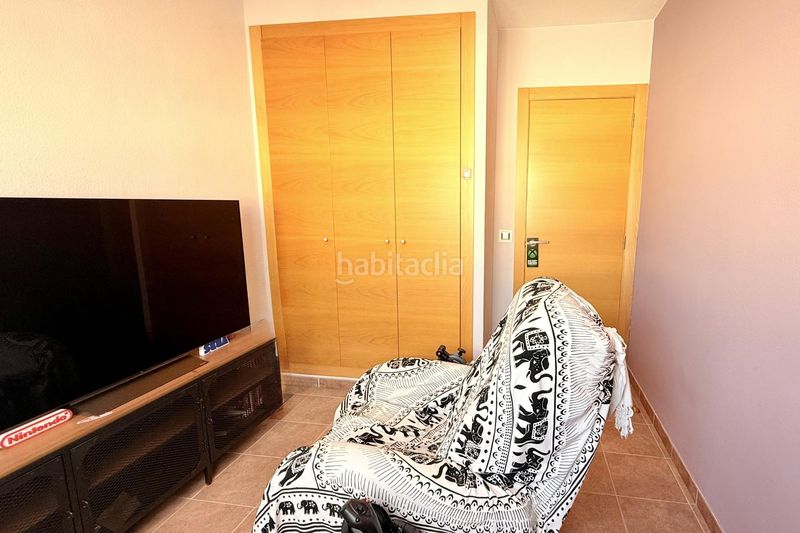 Foto 3c488b22-7214-4ed0-9964-764ba003486a. Casa adossada amb aparcament a Massamagrell