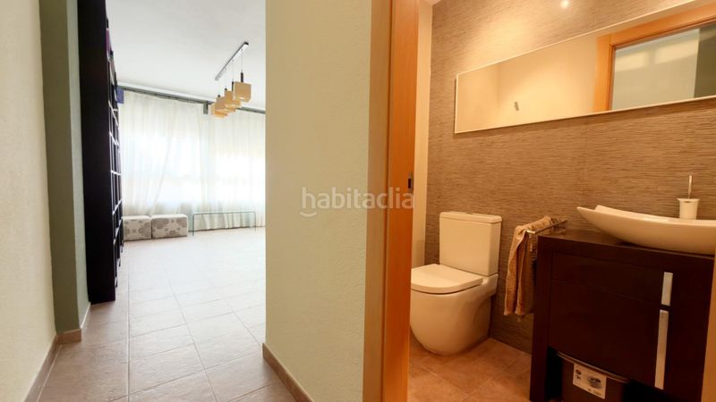Foto 43b51768-d1ea-40ef-9b9f-ea22872b8813. Casa adossada amb aparcament a Massamagrell
