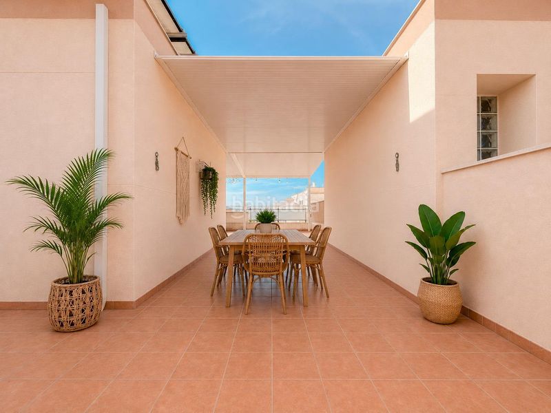 Foto b66e6b21-27fa-4646-94c3-e095947559cc. Casa adossada amb calefacció aparcament a Real de Montroi