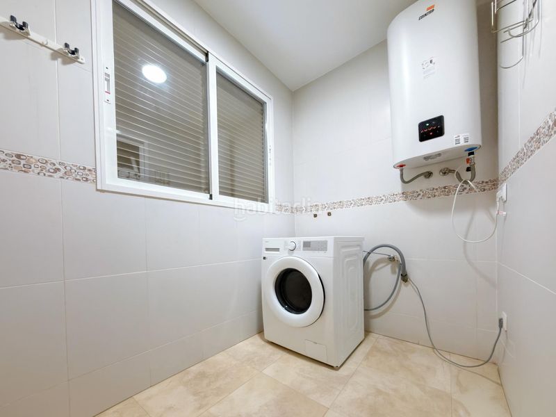 Foto d946fdbb-56aa-4a56-a519-843e58d22606. Casa adossada amb calefacció aparcament a Real de Montroi