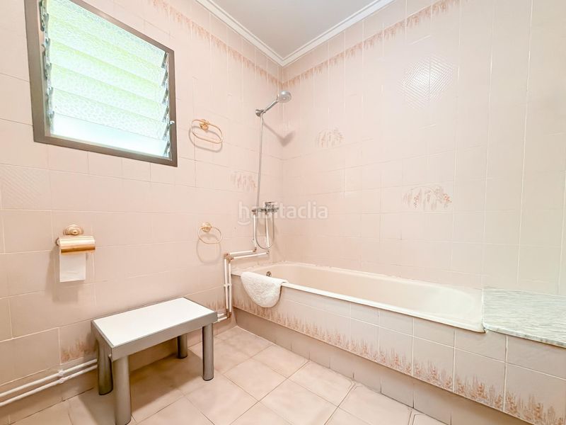 Foto 467b6dad-7691-4aa9-9e5d-36db160d6836. Xalet amb aparcament piscina a Montesol Eliana (l´)