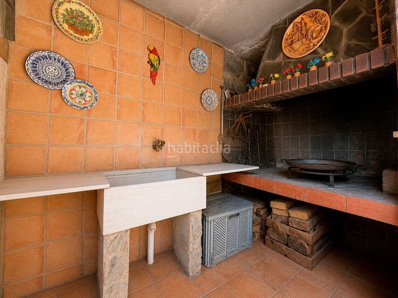 Foto 8b815f3c-591a-42e7-aee4-eab9badb12cb. Xalet amb aparcament piscina a Montesol Eliana (l´)
