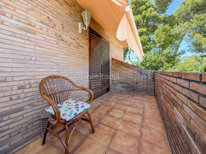 Foto c5ed89f4-84bb-4fba-ab5b-ad39ef565252. Xalet amb aparcament piscina a Montesol Eliana (l´)