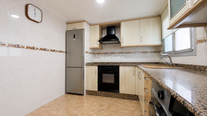 Foto fb7a6368-e71d-4b91-9ac1-43cfb2bc3173. Àtic a Massamagrell