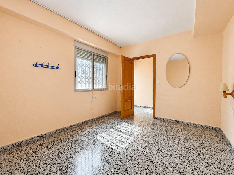 Foto 986b9cba-2fb8-4fe6-a083-fc459ce692a0. Pis a Meliana