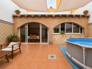 Casa a Zona Alta. Fantástica casa de pueblo en puçol
