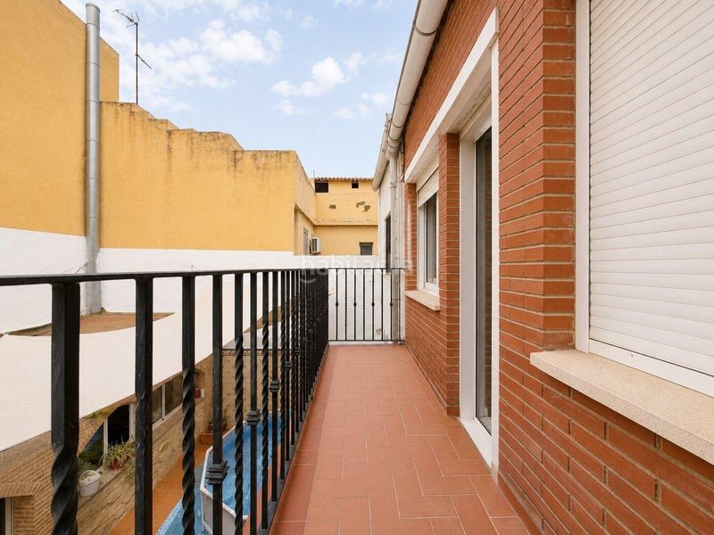 Foto 308db7fe-4be7-4e62-b0fb-d15f5137b0e3. Casa amb aparcament a Zona Alta Puçol