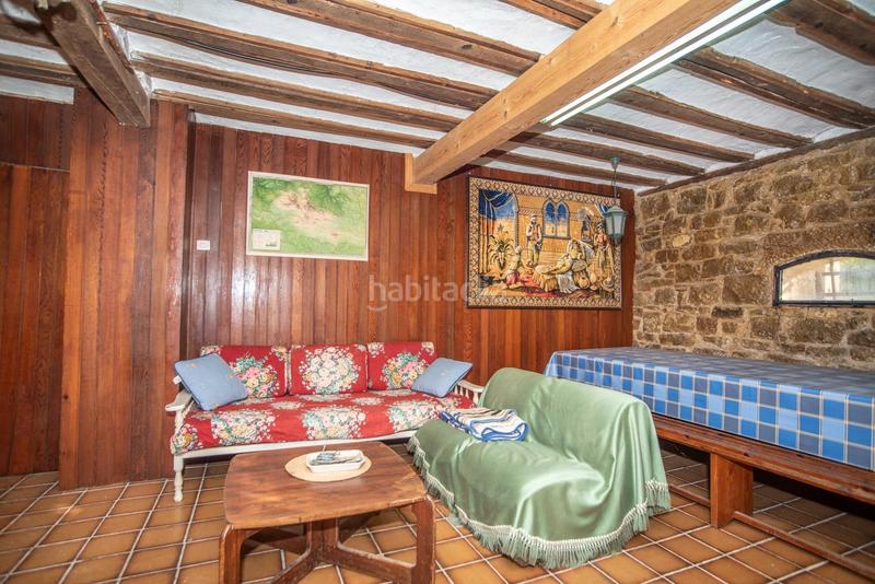 Foto 43aa8b3b-d2fa-4a57-810b-aecf6a157c22. Masía casa independiente con terreno en Marcilla